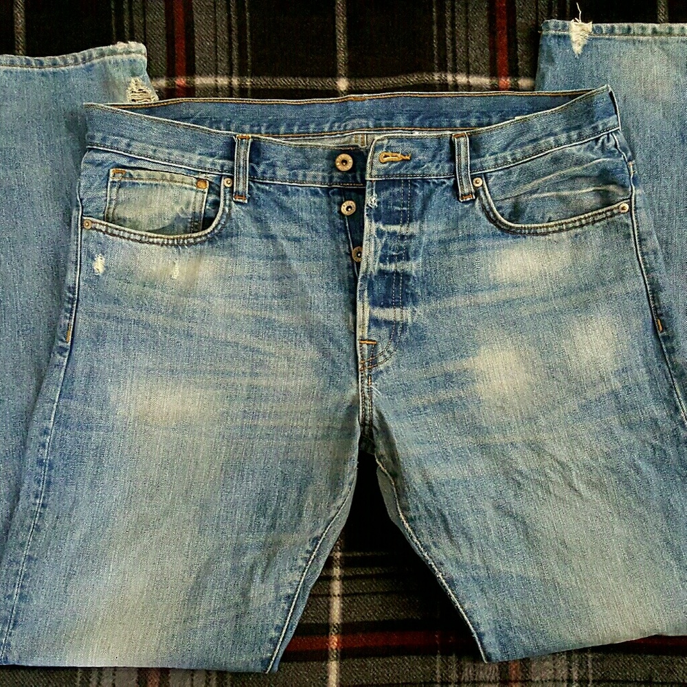 H&M Straight Leg distressed jeans 36 34